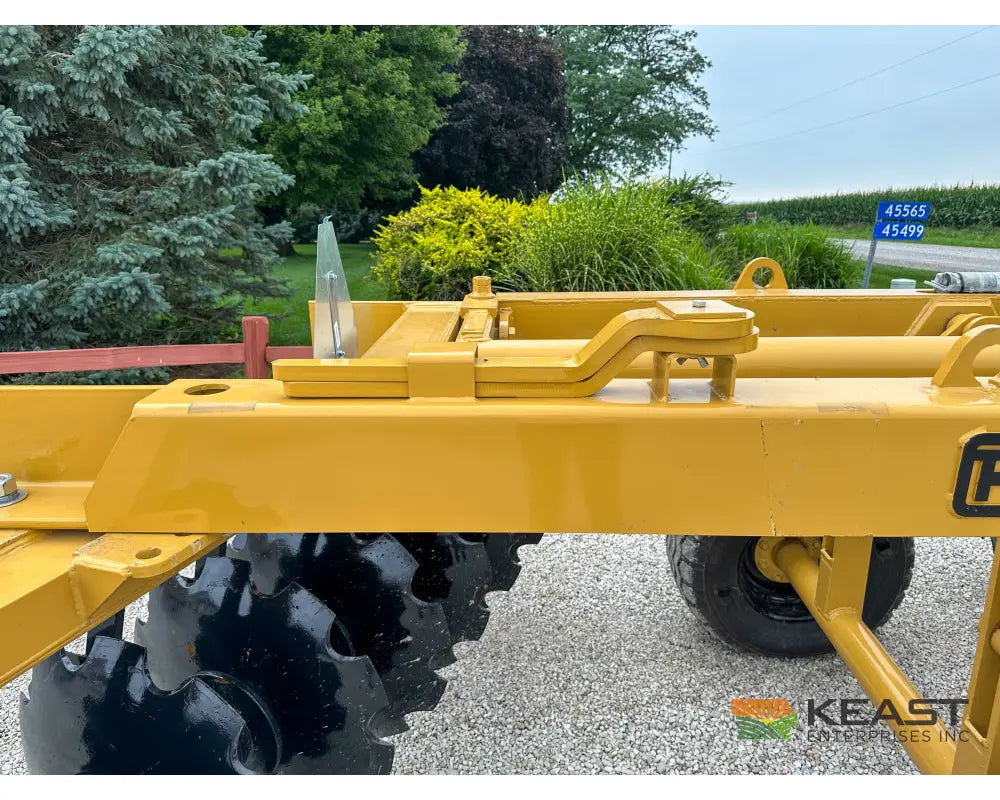 Rome TAW-20S Wheel Offset Disc Harrow - 11’ Working Width Up to 10’’ Depth Disc Harrow