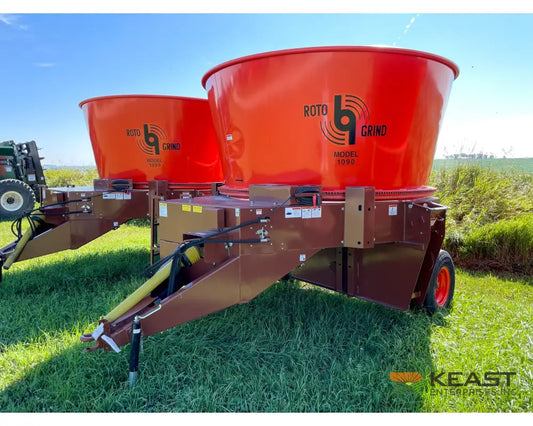 Roto Grind 1090 Tub Grinder - 15 Bale Per Hour Capacity 10’’ Hammer Mill Bale Processors