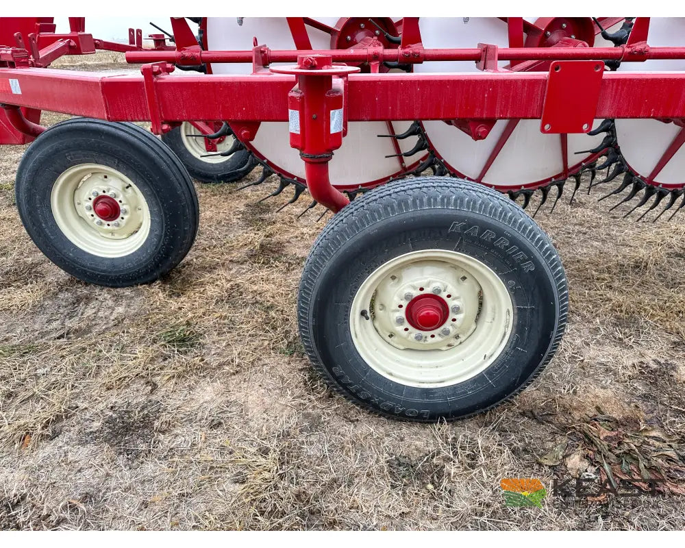 Rowse Ultimate 19 Wheel Field Rake - Front Castor Wheels Hay Rakes