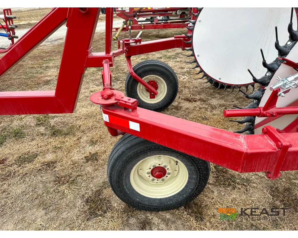 Rowse Ultimate 19 Wheel Field Rake - Front Castor Wheels Hay Rakes
