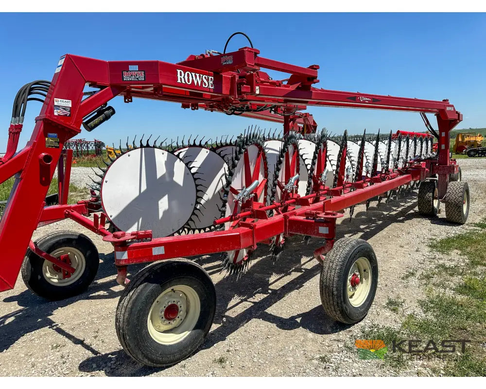 Rowse Ultimate 27 Wheel Field Rake - Center Kicker Wheels Front Castor Wheels Hay Rakes