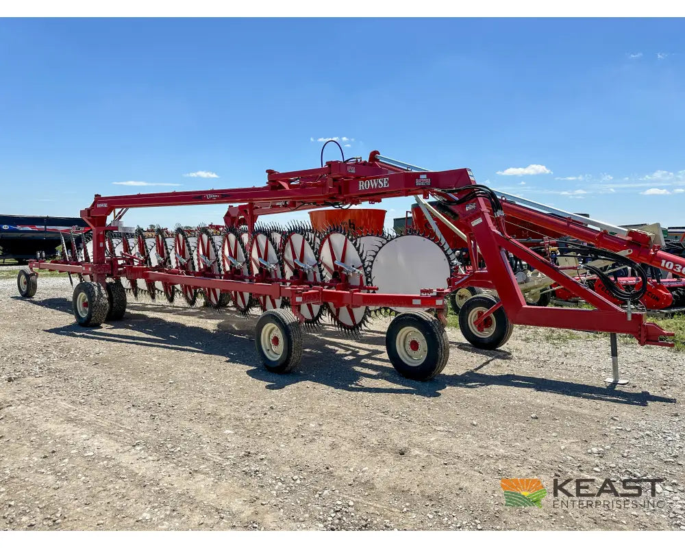 Rowse Ultimate 27 Wheel Field Rake - Center Kicker Wheels Front Castor Wheels Hay Rakes