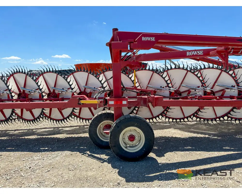 Rowse Ultimate 27 Wheel Field Rake - Center Kicker Wheels Front Castor Wheels Hay Rakes
