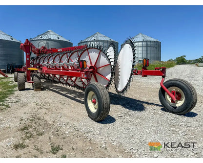 Rowse Ultimate 27 Wheel Field Rake - Center Kicker Wheels Front Castor Wheels Hay Rakes