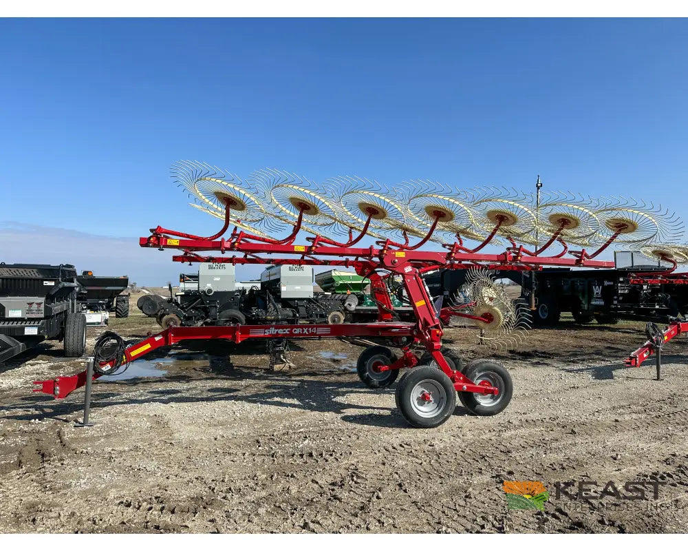 Sitrex QRX14 Rake - 55’’ Wheels Hydraulic Width Adjust Center Kicker Wheels Hay Rakes