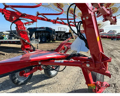 Sitrex QRX14 Rake - 55’’ Wheels Hydraulic Width Adjust Center Kicker Wheels Hay Rakes