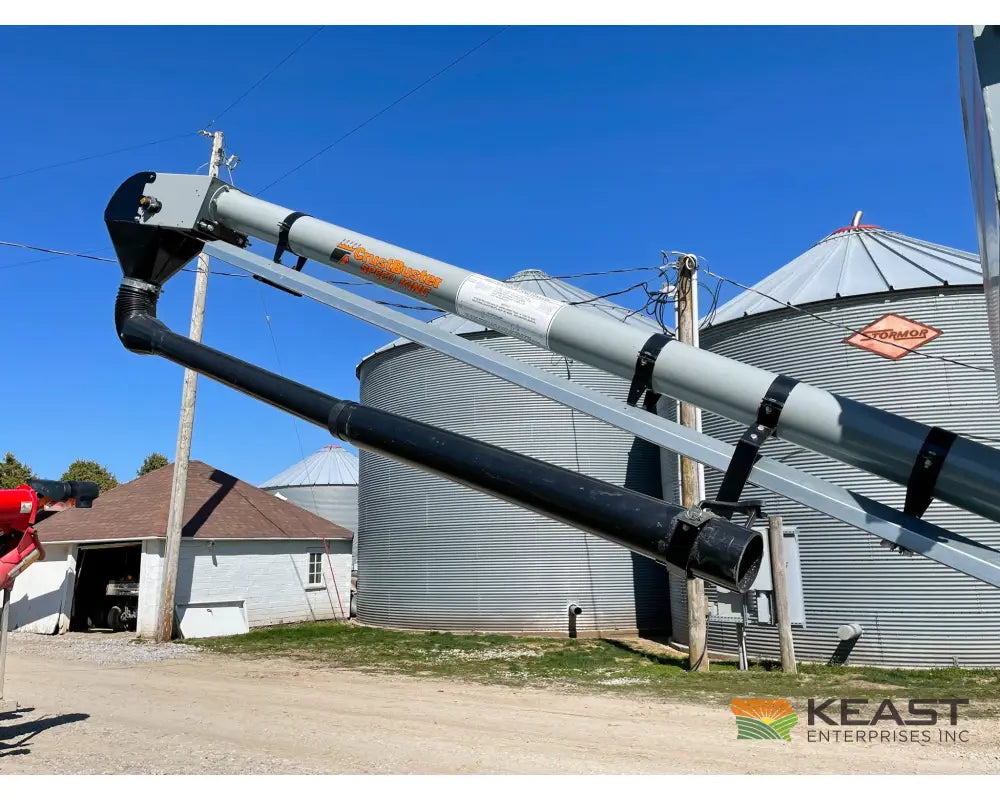 Speed King 240 Bulk Seed Tender - Wireless Controls Electric Start Gas Engine Tarp Seed Tenders