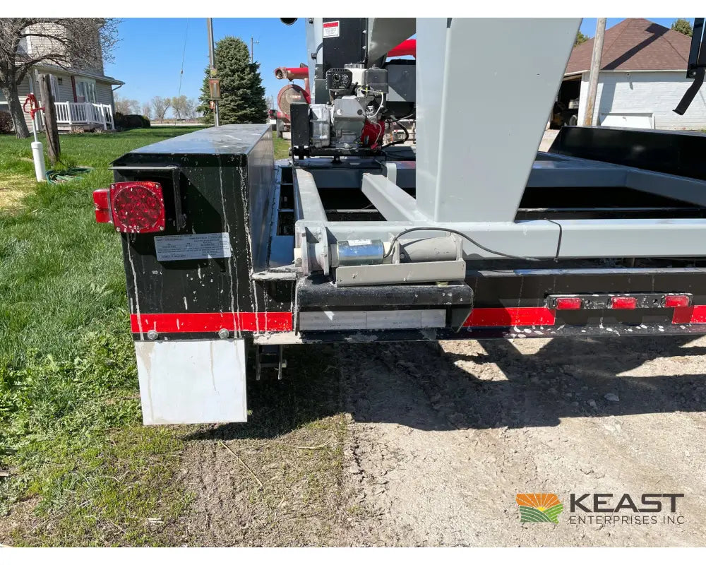 Speed King 240 Bulk Seed Tender - Wireless Controls Electric Start Gas Engine Tarp Seed Tenders