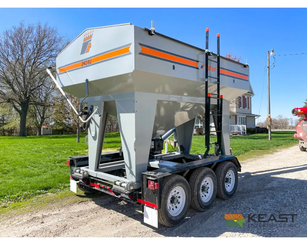 Speed King 240 Bulk Seed Tender - Wireless Controls Electric Start Gas Engine Tarp Seed Tenders