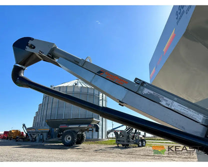 Speed King 330 Bulk Seed Tender Wireless Controls Electric Start Gas Engine Tarp Seed Tenders