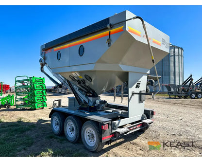 Speed King 330 Bulk Seed Tender Wireless Controls Electric Start Gas Engine Tarp Seed Tenders