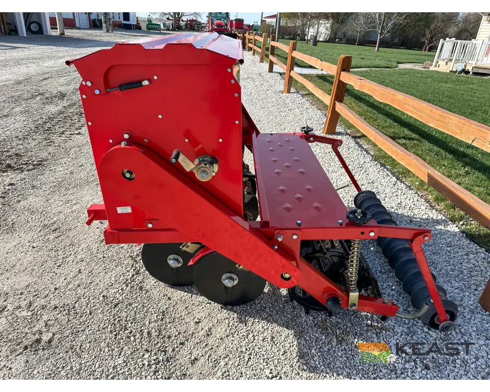 Tar River DRL048 48’’ Seeder 7 Openers Category I Hitch - Drills and Seeders