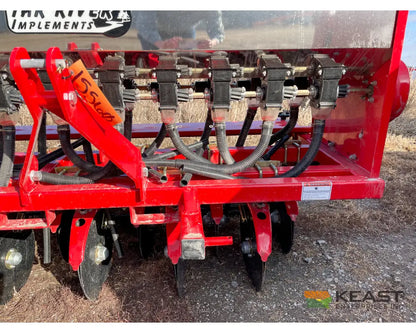 Tar River DRL072 70’’ Seeder - Dual Seed Boxes Double Opening Discs Cat I/II Hitch Drills and Seeders