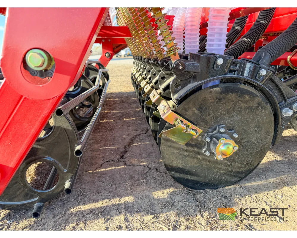 Tar River SAYA907 78’’ No-Till Drill 1 Seed Box 1 Fertilizer Box 1 Native Grass Box - Drills and Seeders