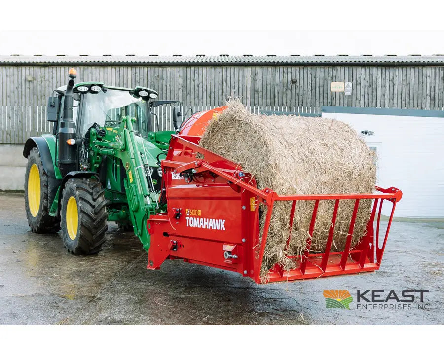 Teagle 6100H Bale Processor Handles Round and Square Bales Bale Processors