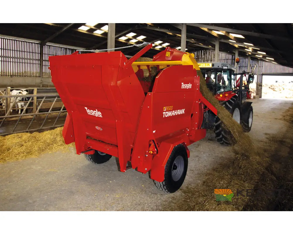 Teagle 8500 Bale Processor 82’ Blowing Range 2 6’ Round Bale Capacity Bale Processors