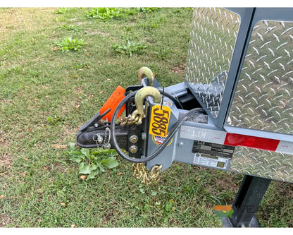 Thunder Creek DW990 Gasoline Fuel Trailer 990 Gallon Capacity Electric Pump Electric Jack Fuel Trailers