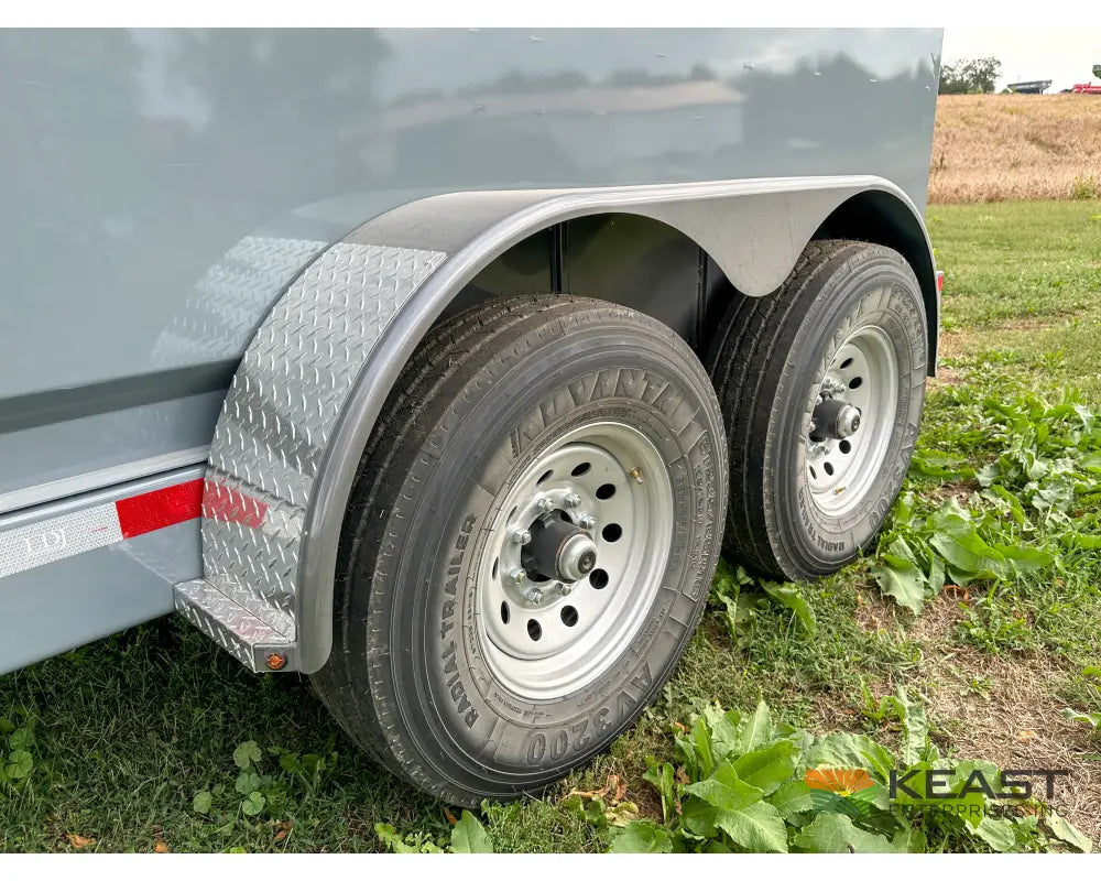 Thunder Creek DW990 Gasoline Fuel Trailer 990 Gallon Capacity Electric Pump Electric Jack Fuel Trailers