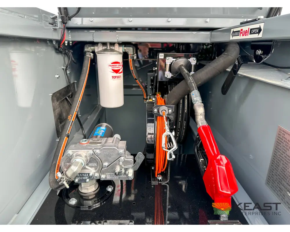 Thunder Creek DW990 Gasoline Fuel Trailer 990 Gallon Capacity Electric Pump Electric Jack Fuel Trailers