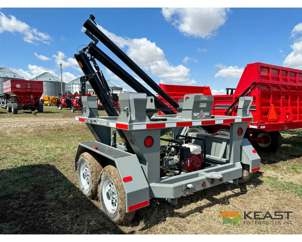 Travis HSC2000 2-Box Seed Tender - 8 HP Electric Start Engine Wireless Remote Seed Tenders