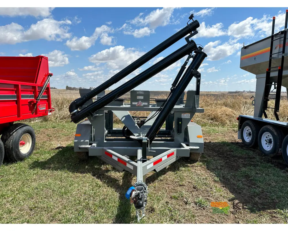 Travis HSC2000 2-Box Seed Tender - 8 HP Electric Start Engine Wireless Remote Seed Tenders