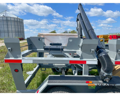 Travis HSC4000 4-Box Seed Tender 8 HP Electric Start Engine Seed Tenders