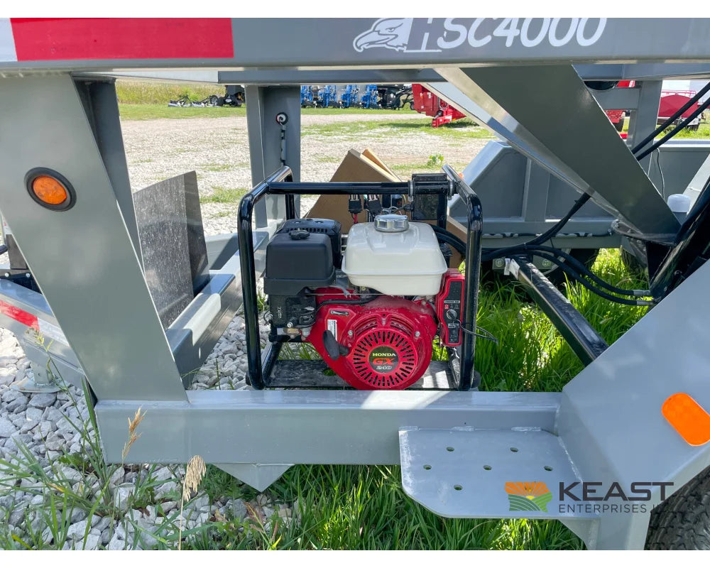 Travis HSC4000 4-Box Seed Tender 8 HP Electric Start Engine Seed Tenders