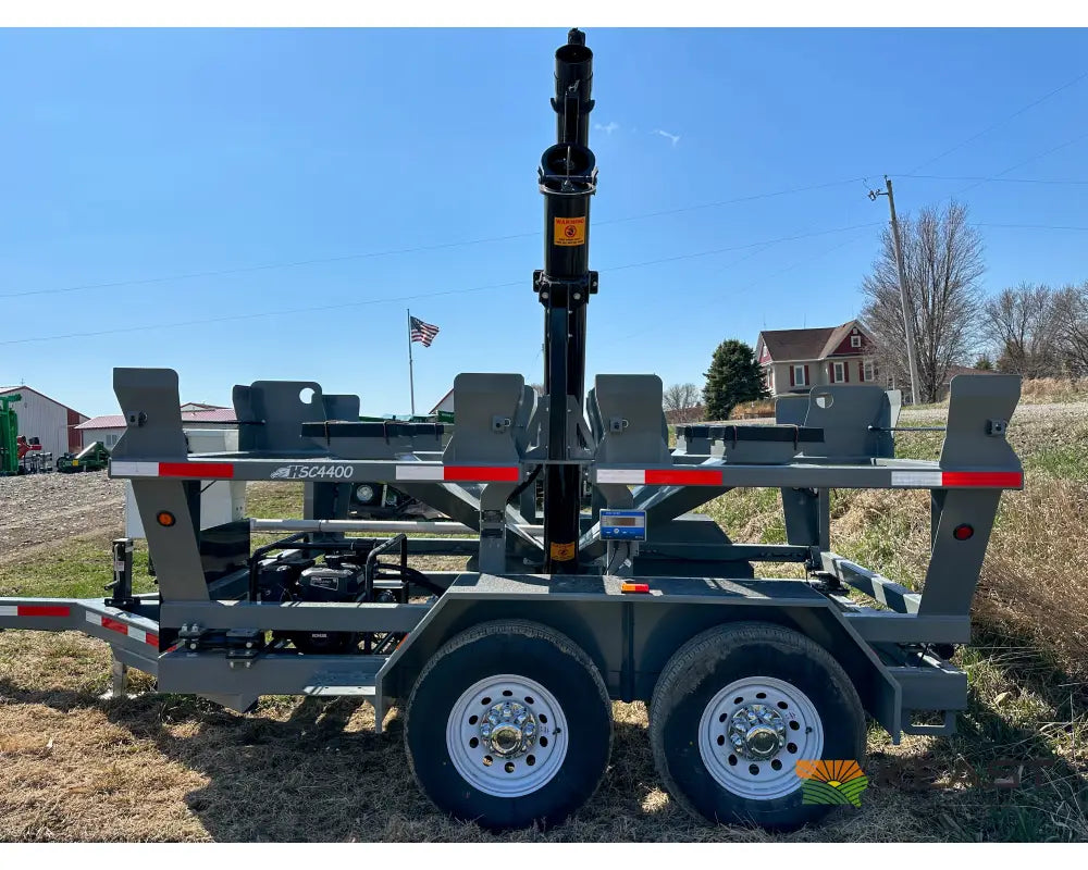 Travis HSC4400 4-Box Seed Tender - 8 HP Electric Start Engine Wireless Remote Scale System Talc Kit Seed Tenders