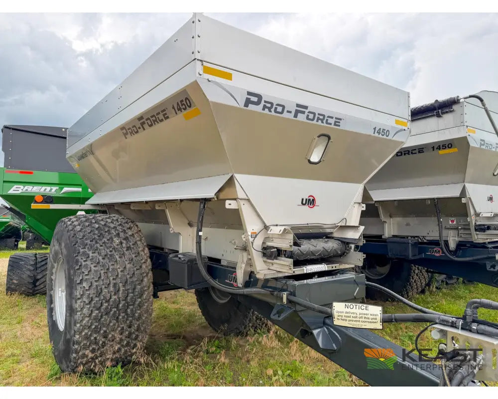Unverferth Pro-Force 1450 Fertilizer Spreader 14 Ton Hopper Raven RCM ISOBUS Controller - Fertilizer Spreaders