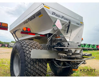 Unverferth Pro-Force 1450 Fertilizer Spreader 14 Ton Hopper Raven RCM ISOBUS Controller - Fertilizer Spreaders