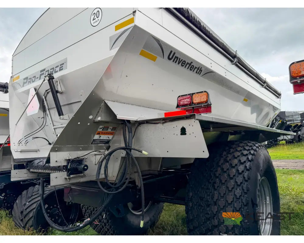Unverferth Pro-Force 1850 Fertilizer/Lime Spreader 18 Ton Hopper Raven RCM ISOBUS Controller - Fertilizer Spreaders