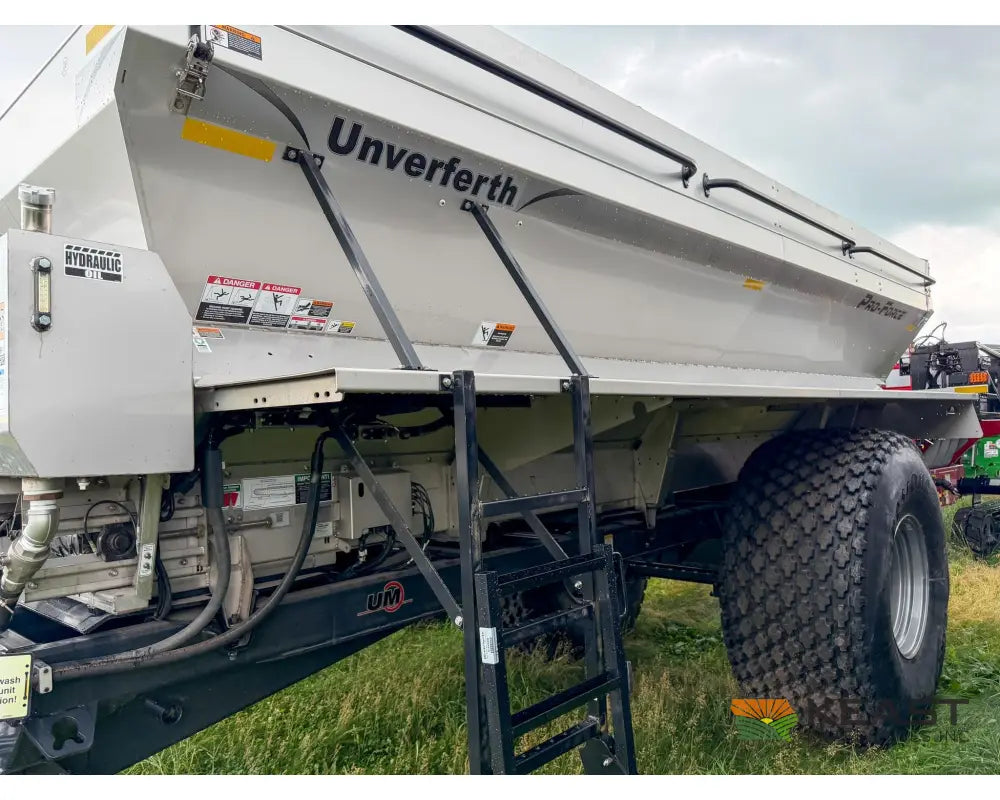 Unverferth Pro-Force 1850 Fertilizer/Lime Spreader 18 Ton Hopper Raven RCM ISOBUS Controller - Fertilizer Spreaders
