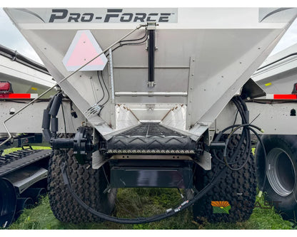 Unverferth Pro-Force 1850 Fertilizer/Lime Spreader 18 Ton Hopper Raven RCM ISOBUS Controller - Fertilizer Spreaders