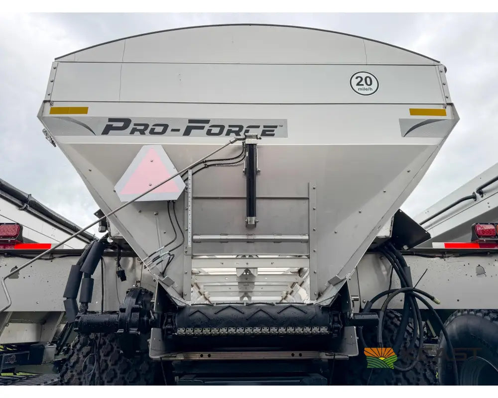 Unverferth Pro-Force 1850 Fertilizer/Lime Spreader 18 Ton Hopper Raven RCM ISOBUS Controller - Fertilizer Spreaders