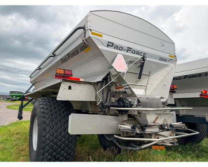 Unverferth Pro-Force 2250 Fertilizer Spreader 22 Ton Hopper Raven RCM ISOBUS Controller - Fertilizer Spreaders