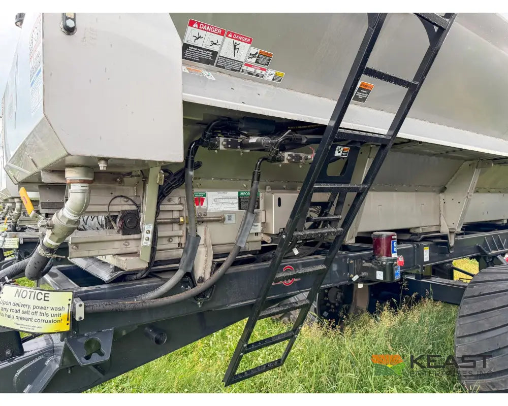 Unverferth Pro-Force 2250 Fertilizer Spreader 22 Ton Hopper Tracks Raven RCM ISOBUS Controller - Fertilizer Spreaders