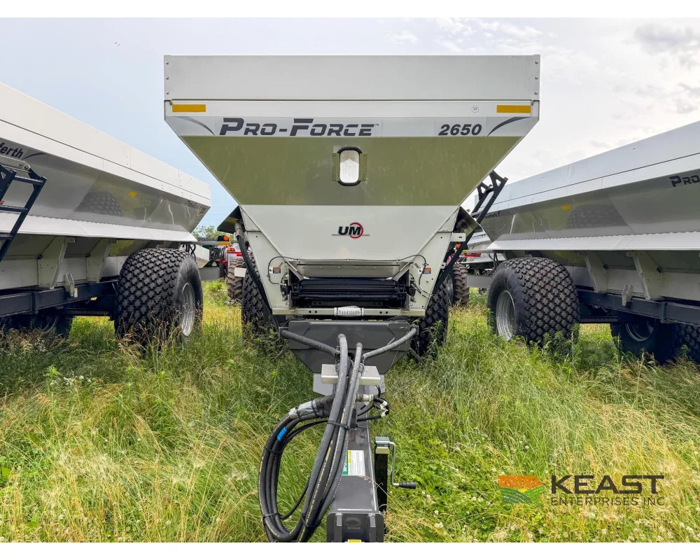 Unverferth Pro-Force 2650 Litter & Compost Spreader 26 Ton Hopper Raven RCM ISOBUS Controller - Fertilizer Spreaders