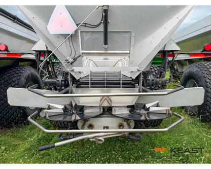 Unverferth Pro-Force 2650 Litter & Compost Spreader 26 Ton Hopper Raven RCM ISOBUS Controller - Fertilizer Spreaders