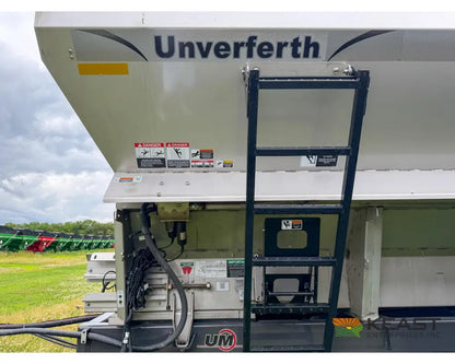 Unverferth Pro-Force 2650 Litter & Compost Spreader 26 Ton Hopper Raven RCM ISOBUS Controller - Fertilizer Spreaders