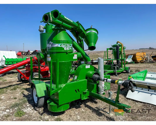 Walinga 6614DLX Grain Vac Up to 3,600 BPH Capacity Full Pipe Package Grain Vacs