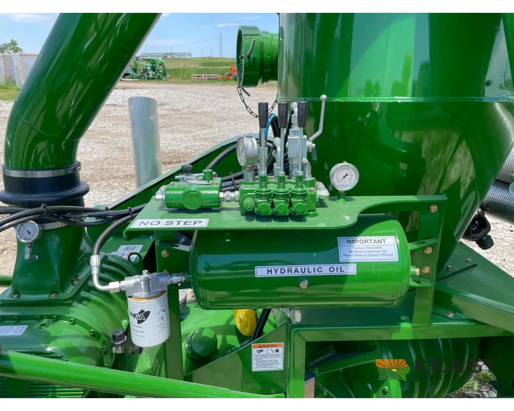 Walinga 7614DLX Grain Vac - Up to 5,500 BPH Capacity Full Pipe Package Grain Vacs