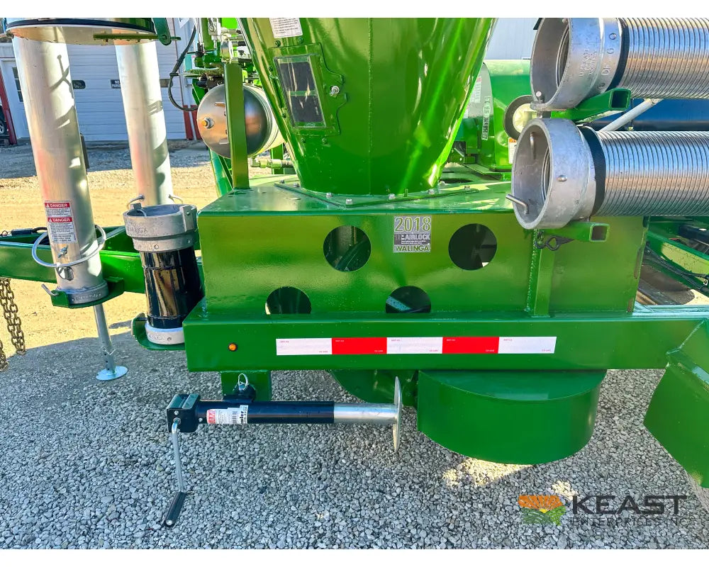 Walinga 7614DLX Self-Powered KEAST Built Grain Vac Up to 5,500 BPH Capacity Full Pipe Package Grain Vacs