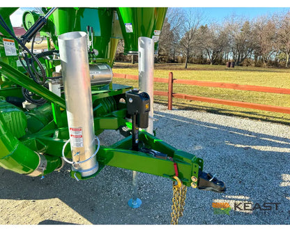 Walinga 7614DLX Self-Powered KEAST Built Grain Vac Up to 5,500 BPH Capacity Full Pipe Package Grain Vacs