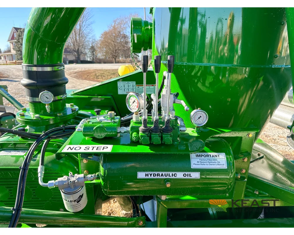 Walinga 7816DLX Grain Vac Up to 5,500 BPH Capacity Full Pipe Package Grain Vacs