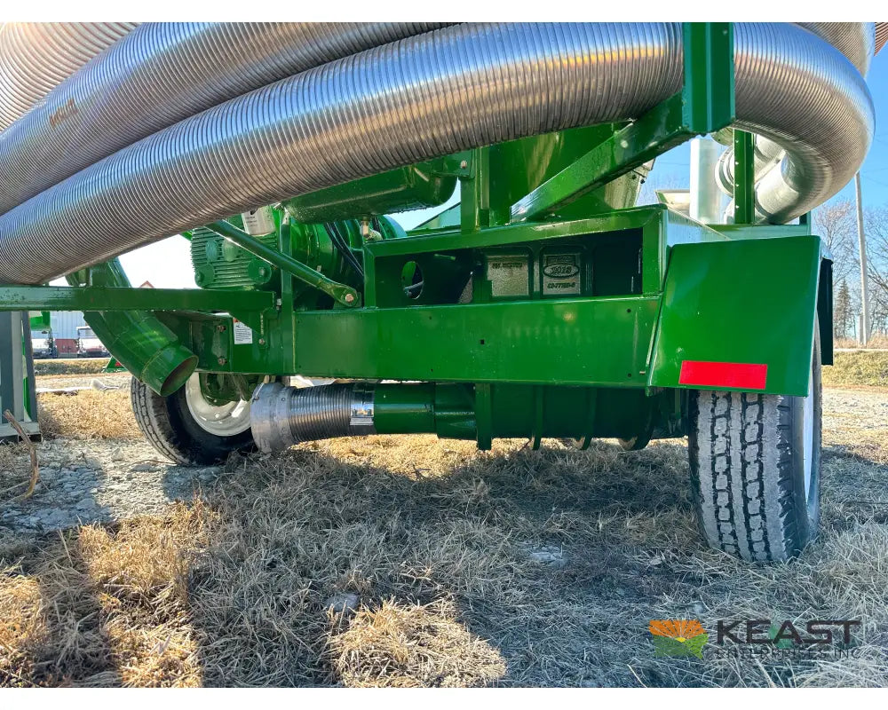 Walinga 7816DLX Grain Vac Up to 5,500 BPH Capacity Full Pipe Package Grain Vacs