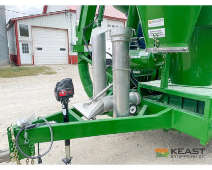 Walinga 7816DLX Self-Powered KEAST Built Grain Vac Up to 5,500 BPH Capacity Full Pipe Package Grain Vacs